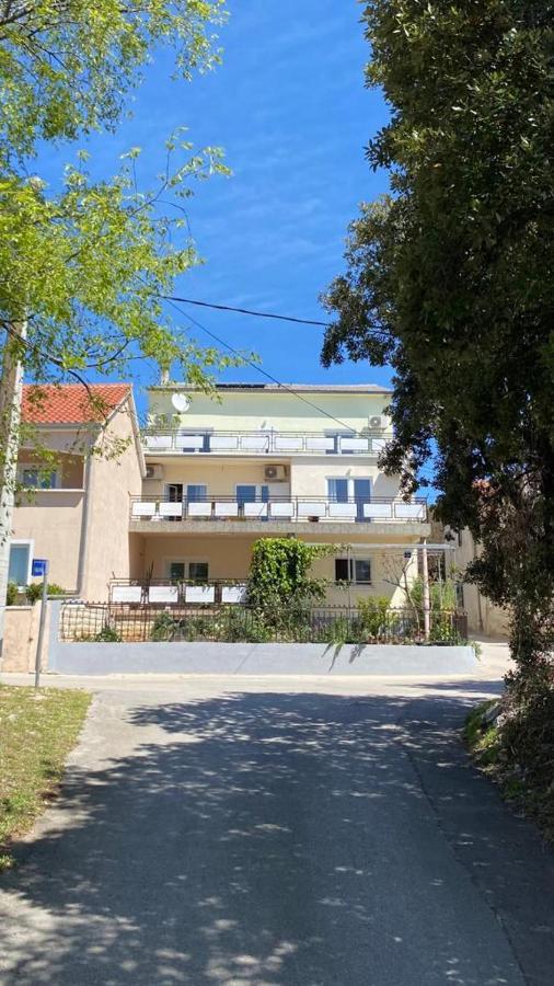 Lukenda Rooms Pakoštane Exteriör bild