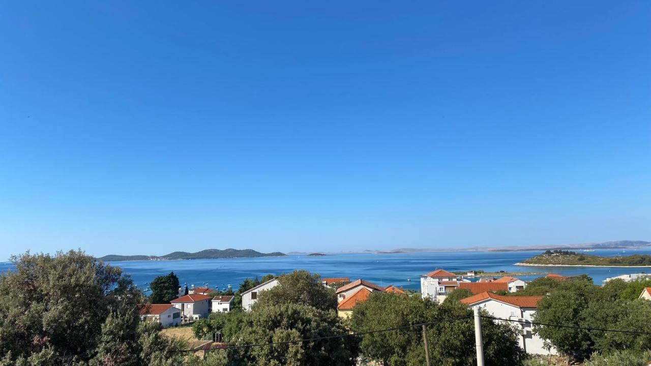 Lukenda Rooms Pakoštane Exteriör bild